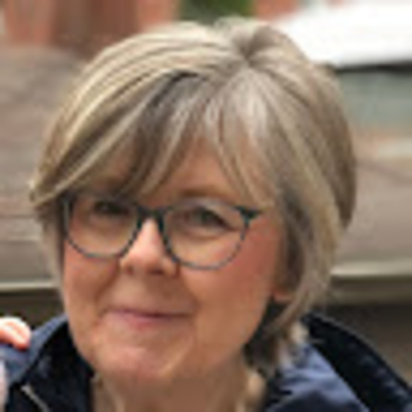 Meet your Posher, Debbie - Picture 1 of 1